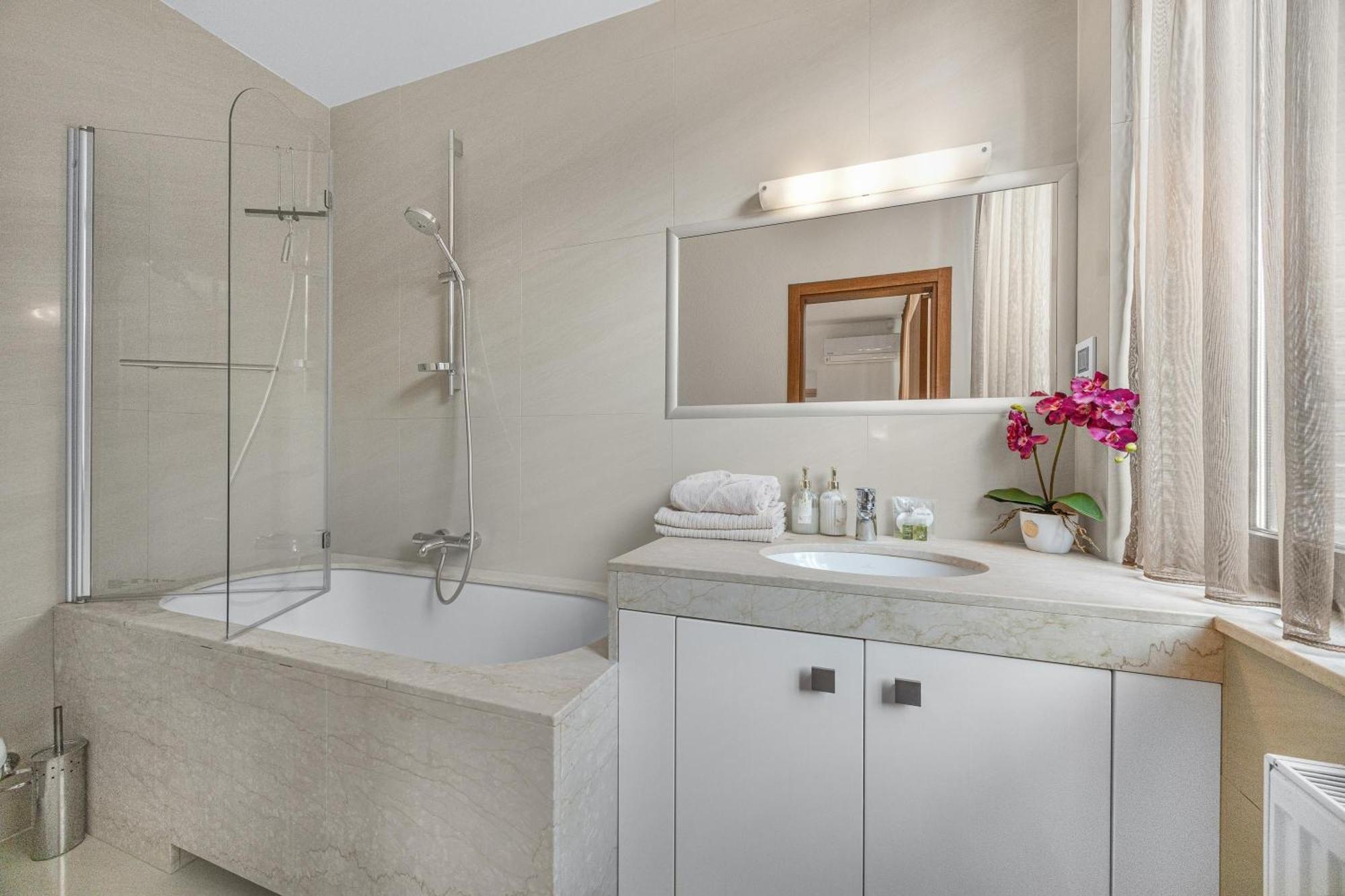 Revon Business Apartment 50 Dunajska Μπρατισλάβα Εξωτερικό φωτογραφία